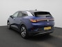 Volkswagen ID.4 First 77 kWh 204 PK| Origineel Nederlands | Dealeronderhouden | Navigatie | Trekhaak | Stoelverwarming | Stuurwielverwarming | Inklapbare Buitenspiegels | Achteruitrijcamera | Parkeersensoren