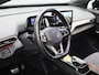 Volkswagen ID.4 First 77 kWh 204 PK| Origineel Nederlands | Dealeronderhouden | Navigatie | Trekhaak | Stoelverwarming | Stuurwielverwarming | Inklapbare Buitenspiegels | Achteruitrijcamera | Parkeersensoren