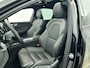 Volvo XC60 2.0 T6 AWD Plus Black Edition | Panorama dak | Blis | Rijklaar!