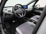 Volkswagen ID.3 First Plus 58 kWh AUTOMAAT | NAVIGATIE | CAMERA | WINTERPAKKET | PDC | LMV | APPLE CARPLAY | 12 MAANDEN BOVAG GARANTIE |