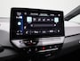 Volkswagen ID.3 First Plus 58 kWh AUTOMAAT | NAVIGATIE | CAMERA | WINTERPAKKET | PDC | LMV | APPLE CARPLAY | 12 MAANDEN BOVAG GARANTIE |