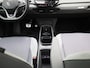 Volkswagen ID.3 First Plus 58 kWh AUTOMAAT | NAVIGATIE | CAMERA | WINTERPAKKET | PDC | LMV | APPLE CARPLAY | 12 MAANDEN BOVAG GARANTIE |