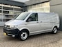 Volkswagen Transporter 2.0 TSI L2H1 204pk DSG Automaat Dubbele schuifdeuren Airco Adaptive Cruise Navigatie Pdc V/A Trekhaak 2500kg Lange wielbasis Lang Bpm vrij voor prive gebruik Kastinrichting Comfort stoelen met zijairbag i