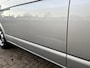 Volkswagen Transporter 2.0 TSI L2H1 204pk DSG Automaat Dubbele schuifdeuren Airco Adaptive Cruise Navigatie Pdc V/A Trekhaak 2500kg Lange wielbasis Lang Bpm vrij voor prive gebruik Kastinrichting Comfort stoelen met zijairbag i