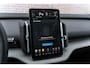 Volvo EX30 Cross Country Twin Motor AWD Performance 69 kWh Ultra | Google | Panoramadak | Elek. Stoelen | Adaptieve Cruise Control | Harman Kardon Audio | Stoel-/Stuurverwarming | Trekhaak | 360 Camera | Elek. Achterklep | Getint Glas | Dodehoekdetectie | Pilot Assist | 19" LM