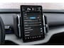 Volvo EX30 Cross Country Twin Motor AWD Performance 69 kWh Ultra | Google | Panoramadak | Elek. Stoelen | Adaptieve Cruise Control | Harman Kardon Audio | Stoel-/Stuurverwarming | Trekhaak | 360 Camera | Elek. Achterklep | Getint Glas | Dodehoekdetectie | Pilot Assist | 19" LM