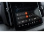 Volvo EX30 Cross Country Twin Motor AWD Performance 69 kWh Ultra | Google | Panoramadak | Elek. Stoelen | Adaptieve Cruise Control | Harman Kardon Audio | Stoel-/Stuurverwarming | Trekhaak | 360 Camera | Elek. Achterklep | Getint Glas | Dodehoekdetectie | Pilot Assist | 19" LM