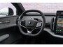 Volvo EX30 Cross Country Twin Motor AWD Performance 69 kWh Ultra | Google | Panoramadak | Elek. Stoelen | Adaptieve Cruise Control | Harman Kardon Audio | Stoel-/Stuurverwarming | Trekhaak | 360 Camera | Elek. Achterklep | Getint Glas | Dodehoekdetectie | Pilot Assist | 19" LM