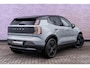 Volvo EX30 Cross Country Twin Motor AWD Performance 69 kWh Ultra | Google | Panoramadak | Elek. Stoelen | Adaptieve Cruise Control | Harman Kardon Audio | Stoel-/Stuurverwarming | Trekhaak | 360 Camera | Elek. Achterklep | Getint Glas | Dodehoekdetectie | Pilot Assist | 19" LM