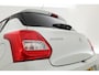 Suzuki Swift 1.2 Stijl Smart Hybrid | Apple CarPlay & Android auto | Camera | Stoelverw. | DAB | 16''