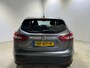 Nissan Qashqai 1.2 Acenta | Lichtmetalen Velgen 17" | Cruise Control | Airco Automatisch | Parkeersensoren Voor en Achter | Radio |