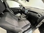 Nissan Qashqai 1.2 Acenta | Lichtmetalen Velgen 17" | Cruise Control | Airco Automatisch | Parkeersensoren Voor en Achter | Radio |