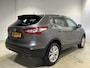Nissan Qashqai 1.2 Acenta | Lichtmetalen Velgen 17" | Cruise Control | Airco Automatisch | Parkeersensoren Voor en Achter | Radio |