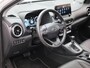 Hyundai Kona 1.6 GDI HEV Fashion Design Sky | Automaat | Apple Carplay / Android Auto | Schuifdak | Virtual cockpit | Parkeer sensoren | Leder | Stoel verwarming/koeling | Stuur verwarming | Cruise control | Climate control | DAB |