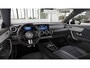 Mercedes-Benz CLA 180 Star Edition AMG-Line Coupe / Stoelverwarming / Achteruitrijcamera / Panorama-schuifdak /