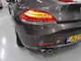 BMW Z4 Roadster sDrive23i Automaat 1e Eig. 6-Cilinder Airco-cc Stof Stoelverwarming Havannabruin met. Nette staat Sportvelgen Youngtimer Automaat Flippers Boekjes/rekeningen aanwezig PDC V/A