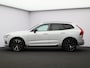 Volvo XC60 T6 340PK Plug in Hybrid AWD R-Design / 22" / Trekhaak / Extra Getint Glas / Full Led / Contourstoelen / BLIS / Adaptive Cruise / Panoramisch Dak /
