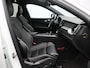 Volvo XC60 T6 340PK Plug in Hybrid AWD R-Design / 22" / Trekhaak / Extra Getint Glas / Full Led / Contourstoelen / BLIS / Adaptive Cruise / Panoramisch Dak /