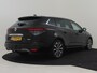 Renault Megane Estate 1.3 TCe R.S. Line 157pk | Trekhaak | Head up display | Bose audio | Navigatie | Stoelverwarming | Keyless | Led koplampen | Privacy glass | 17"LMV