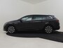 Renault Megane Estate 1.3 TCe R.S. Line 157pk | Trekhaak | Head up display | Bose audio | Navigatie | Stoelverwarming | Keyless | Led koplampen | Privacy glass | 17"LMV