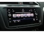Volkswagen Tiguan 1.5 TSI ACT Highline Automaat | Trekhaak | ACC | LED