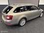 Skoda Octavia Combi 1.2 TSI Ambition Businessline NAVI / CLIMA / CRUISE / STOELVERW. / TR.HAAK / SUPER O.H.! /