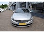 Volvo V60 1.5 T2 Kinetic , Automaat, Navi, PDC voor-achter, Sport lederen stoelen , Cruise contr. Radio-CD, Stoelverwarming.