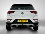 Volkswagen T-Roc 1.5 TSI Life 75 Edition | 150 PK | Automaat | Trekhaak | Digitale cockpitscherm | Parkeersensoren | Achteruitrijcamera | Adaptive Cruise Control | Achteruitrijcamera