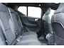 Volvo EX40 Single Motor Extended Range Ultra Black Ed. 82 kWh | Stoel- en Stuurverwarming | Adaptive Cruise Control | Pilot Assist | Elektrisch Glazen Schuif- en Kantel dak | Achterbank Verwarmd | Harman Kardon Audio