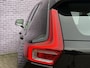 Volvo XC40 2.0 T4 Inscription | TREKHAAK | Adaptieve cruise | Pilot assist | Dodehoekdetectie | Parkeercamera | Keyless entry/start | Stoel verwarming | Apple carplay/android auto | 4 season banden |