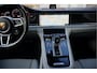 Porsche Panamera 4.0 GTS V8 BiTurbo | Sport Chrono | Luchtvering | Panoramadak | Adaptive + Lane | 4x Memory Verwarming Koeling | Soft close | Sfeerverlichting | Nieuwprijs ca € 226.000,-