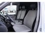 Volkswagen Transporter 2.0 TDI 102pk L2H1 Highline | Navigatie | Trekhaak | Apple Carplay/Android Auto