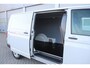 Volkswagen Transporter 2.0 TDI 102pk L2H1 Highline | Navigatie | Trekhaak | Apple Carplay/Android Auto