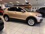 Volkswagen T-Cross 1.0 TSI NAVI - ADAPTIVE CRUISE - CARPLAY -Dode hoek