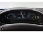 Peugeot e-2008 EV Active Pack 50 kWh Stoelverwarming Navi Clima Private lease €424,- p/m