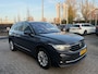 Volkswagen Tiguan 1.5 TSI Life Business / AUTOMAAT / 1E EIGENAAR / VIRTUAL DISPLAY / TREKHAAK / NL-AUTO / NAVIGATIE / ECC / CRUISE