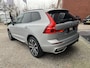 Volvo XC60 2.0 Recharge T8 AWD R-Design 392PK!! // LEDER+ELEK. STOELEN // SCHUIF-KANTELDAK // 360 CAMERA // ADAPT. CRUISE // ELEK. ACHTERKLEP // NAVI+CARPLAY //