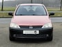 Opel Corsa 1.2-16V Elegance