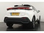 Toyota C-HR 2.0 PHEV Plug-in Hybrid 220PK Dynamic | Bi-Tone | Stoel en Stuurverwarming | Adaptive Cruise Control | Keyless Entry | Parkeersensoren V+A | Apple Carplay/Android Auto