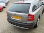 Skoda Octavia Combi 2.0 FSI Scout Business 4X4