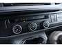Volkswagen Transporter 2.0 TDI 110pk L2H1 28 Economy Business | App Connect | Cruise Control | Trekhaak | Achteruitrijcamera | Airco | Kunstleder