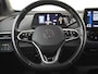 Volkswagen ID.4 First 77 kWh 204pk | Trekhaak | Camera l SOH 92% l Led koplampen | Navigatie |  Stuur+stoelverwarming | Parkeersensoren v+a |