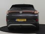 Volkswagen ID.4 First 77 kWh 204pk | Trekhaak | Camera l SOH 92% l Led koplampen | Navigatie |  Stuur+stoelverwarming | Parkeersensoren v+a |