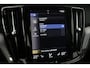 Volvo V60 T4 Momentum Pro | Leder | Stoel+Stuurverwarming | Camera | 19 Inch | Apple Carplay