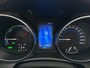 Toyota Auris Touring Sports 1.8 Hybrid Executive Automaat | DEALER ONDERHOUDEN