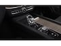 Volvo XC60 2.0 T6 Plug-in hybrid AWD Ultra Dark | Elektrisch glazen panorama-dak | Extra getint glas | Full-LED koplampen