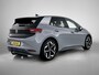 Volkswagen ID.3 First Plus 58 kWh | 204 PK | SoH 88 %| Automaat | Achteruitrijcamera |  Apple Carplay/Android Auto | Navigatie Full Map | Cruise Control Adaptief Met Stop&Go | Lichtmetalen Velgen 19" | Stuur Verwarming | Stoel Verwarming |