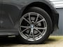 BMW 3-Serie 320d - Sportstoelen - Schuif-/kanteldak - Hifi - Camera - Keyless Entry