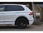 Volkswagen Tiguan 1.5 TSI R-Line | BLACK STYLE | PANORAMADAK | NAP | CAMERA | IQ LIGHT