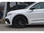 Volkswagen Tiguan 1.5 TSI R-Line | BLACK STYLE | PANORAMADAK | NAP | CAMERA | IQ LIGHT